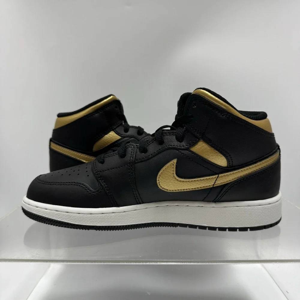 Brand New Air Jordan 1 One Mid Black Gold Sneakers Shoe DQ8426-071 Men's Size 11